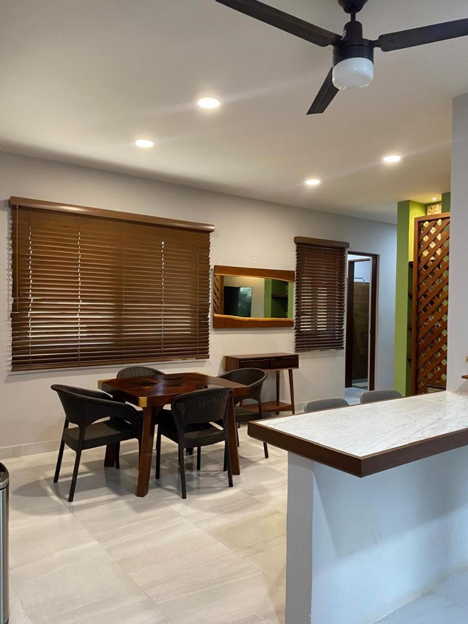 Xuux Peek By Tecnohotel Yaxche Bagian luar foto